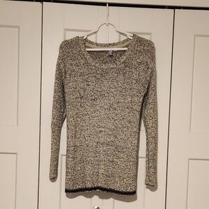 Alya Black and White Women's Crew Neck Sweater